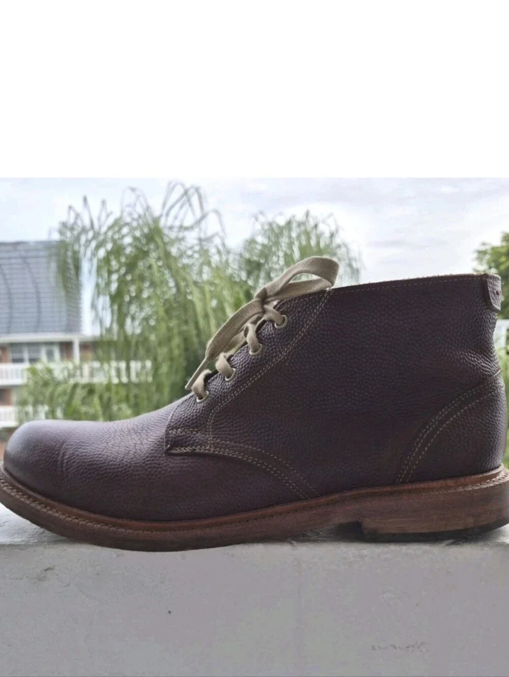 Allen Edmonds this listing